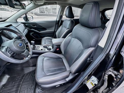 Used 2024 Subaru Crosstrek 2.5i Limited AWD/4WD image 17