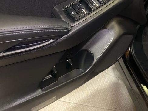 Used 2024 Subaru Ascent Premium w/ Convenience Package image 48