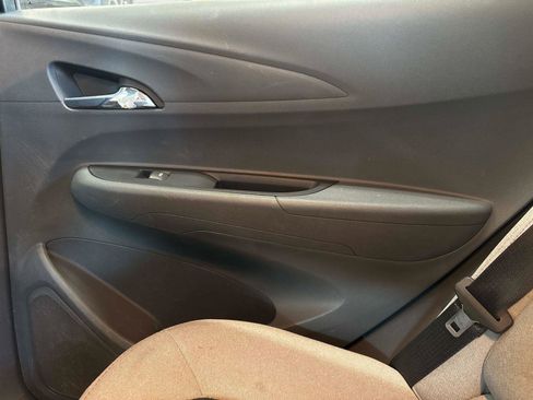 Used 2019 Chevrolet Bolt LT image 15