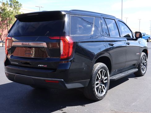 Used 2024 GMC Yukon AT4 w/ Technology Package image 37