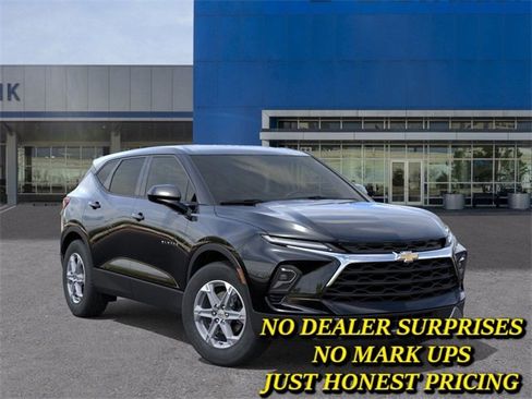 New 2026 Chevrolet Blazer LT image 7