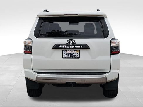 Used 2023 Toyota 4Runner TRD Off-Road AWD/4WD image 4