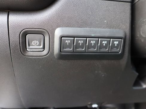 New 2026 Chevrolet Silverado 2500 W/T w/ WT Convenience Package AWD/4WD image 20