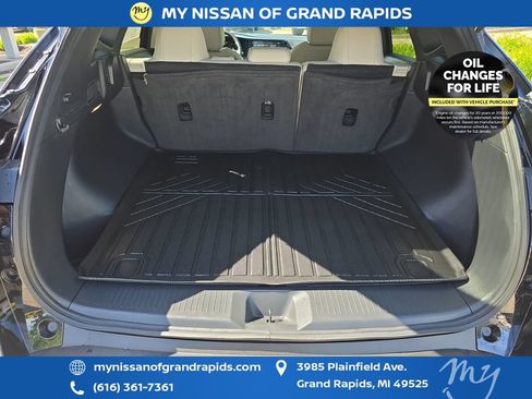 Used 2025 Nissan Murano SV AWD/4WD image 26