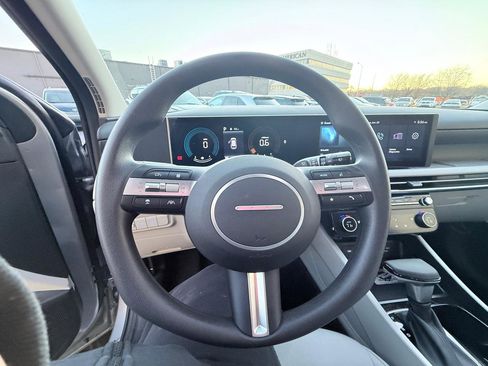 Used 2026 Hyundai Tucson SEL image 12