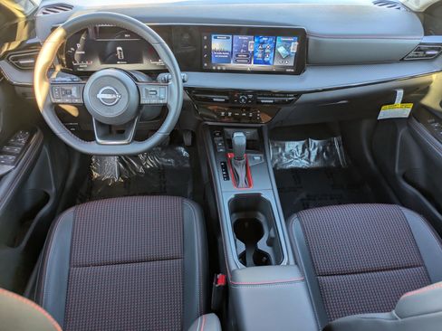 New 2026 Nissan Kicks SR image 10