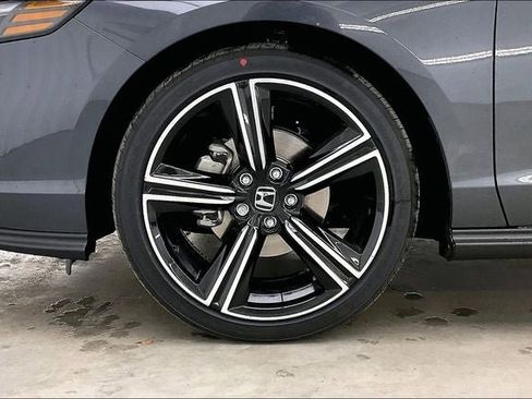New 2026 Honda Accord SE image 15