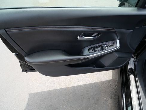 Used 2020 Nissan Sentra SR w/ Electronics Package FWD image 16