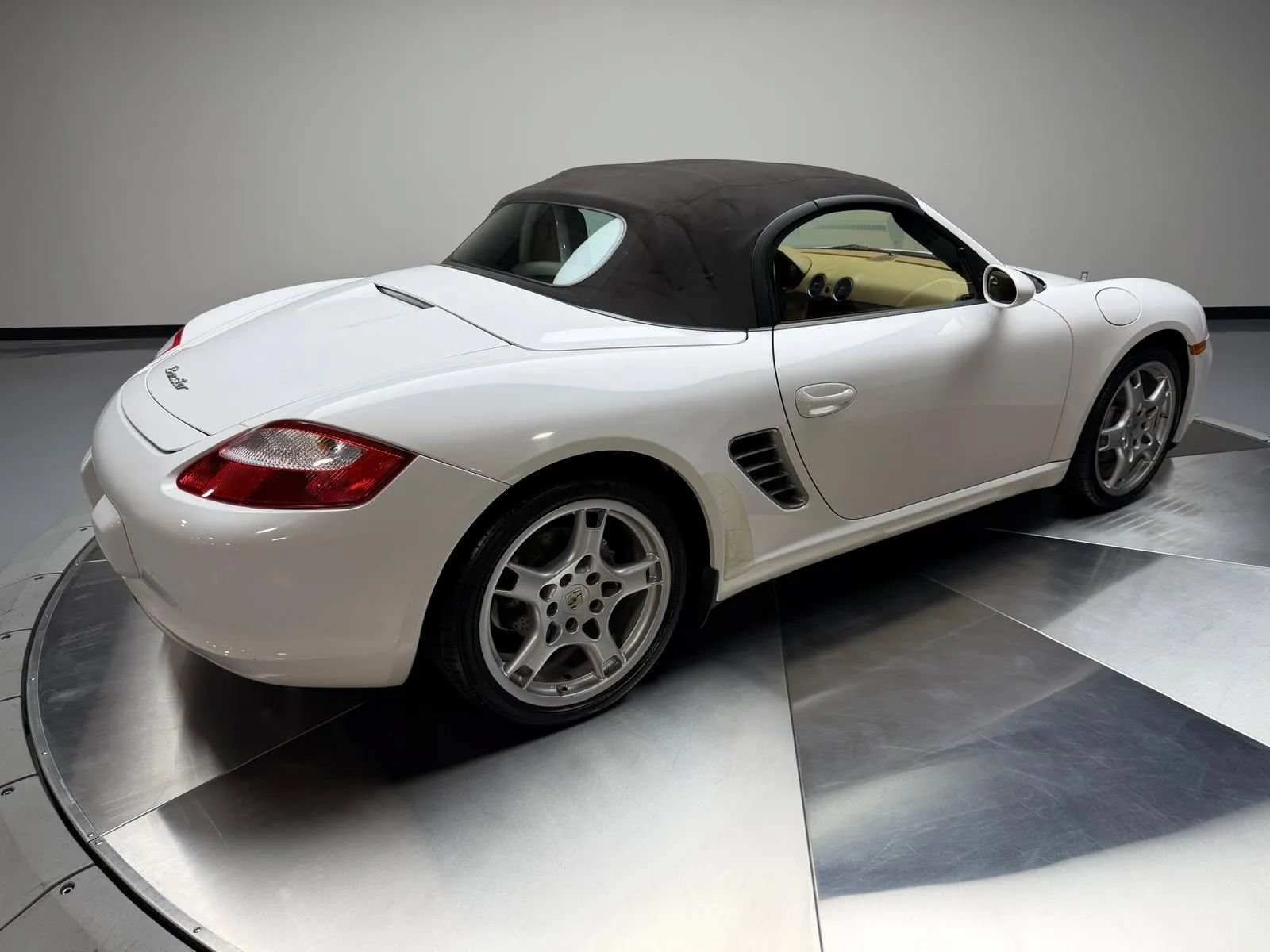 Used 2008 Porsche Boxster RWD image 34