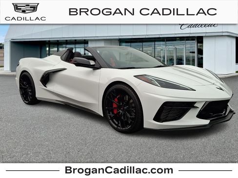 Used 2022 Chevrolet Corvette Stingray Preferred Conv w/ Z51 Performance Package RWD image 1