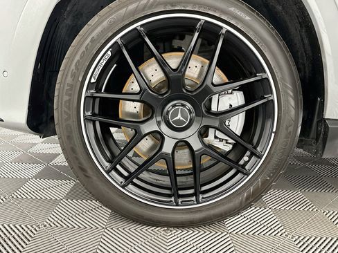 Used 2024 Mercedes-Benz GLE 53 AMG 4MATIC Coupe image 37