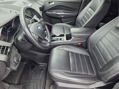 Used 2019 Ford Escape SEL FWD image 13
