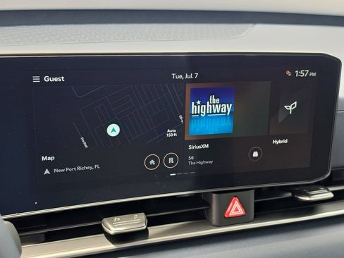 New 2026 Kia Carnival SX FWD image 24