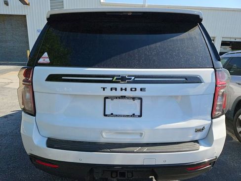 Used 2024 Chevrolet Tahoe Z71 w/ Luxury Package image 8