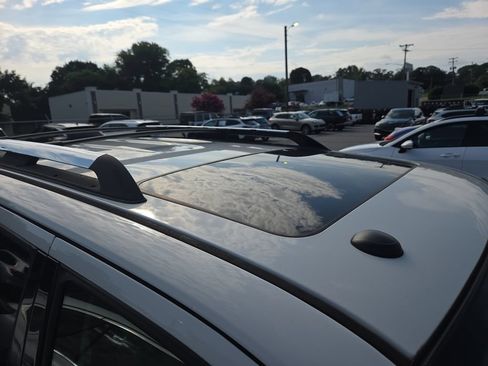 Used 2012 Ford Escape Limited FWD image 3