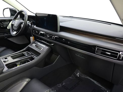 New 2026 Lincoln Aviator Reserve AWD/4WD image 15