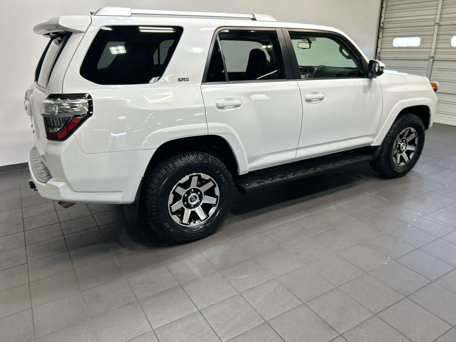 Used 2014 Toyota 4Runner SR5 Premium AWD/4WD image 5