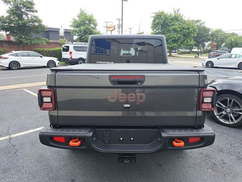 Used 2024 Jeep Gladiator Mojave w/ Technology Group image 5