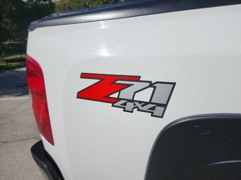 Used 2014 Chevrolet Silverado 3500 LTZ w/ LTZ Plus Package AWD/4WD image 14