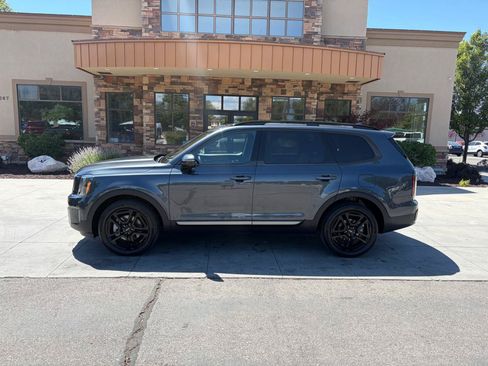 Used 2023 Kia Telluride SX Prestige X-Line AWD/4WD image 2