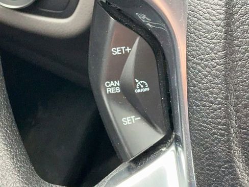 Used 2023 Ford Transit Connect XL image 27