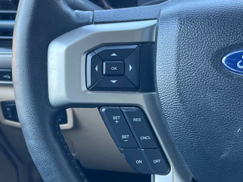 Used 2021 Ford F250 Lariat w/ Lariat Value Package AWD/4WD image 24