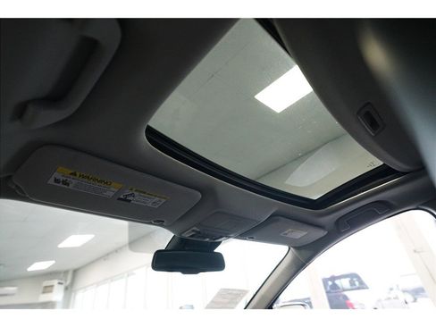 Used 2017 Acura RDX AWD w/ Advance Package image 14