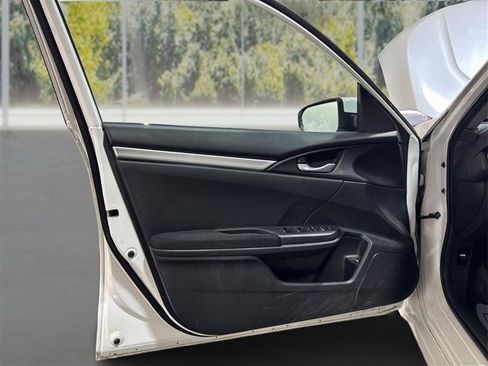 Used 2019 Honda Civic LX image 18
