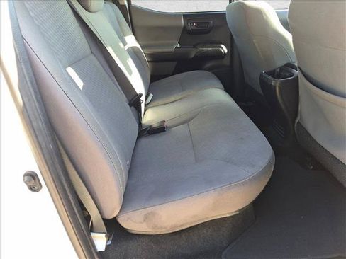 Used 2020 Toyota Tacoma SR w/ SR Convenience Package RWD image 17