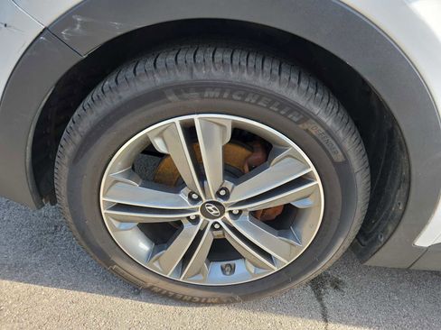 Used 2014 Hyundai Santa Fe GLS w/ Ultimate Package 06 image 8