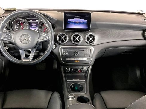 Used 2018 Mercedes-Benz GLA 250 GLA 250 image 15