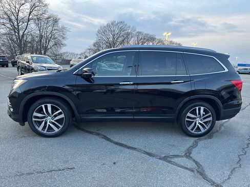 Used 2016 Honda Pilot Touring image 2