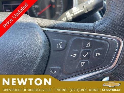 Used 2020 Chevrolet Malibu LT FWD image 17