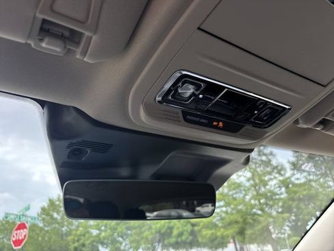 Used 2023 Lincoln Corsair FWD w/ Equipment Group 101A image 38