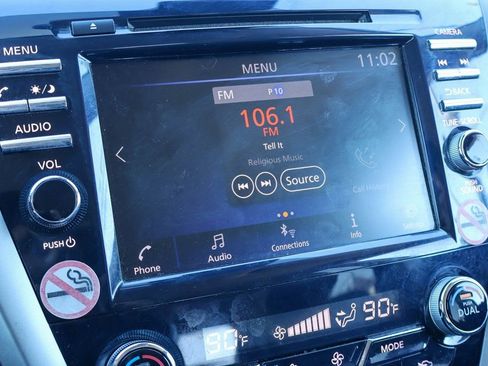 Used 2023 Nissan Murano SV image 5