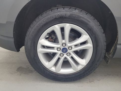 Used 2019 Ford Edge SEL w/ Equipment Group 201A FWD image 31