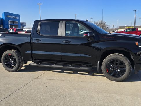 New 2026 Chevrolet Silverado 1500 RST w/ Redline Edition AWD/4WD image 4