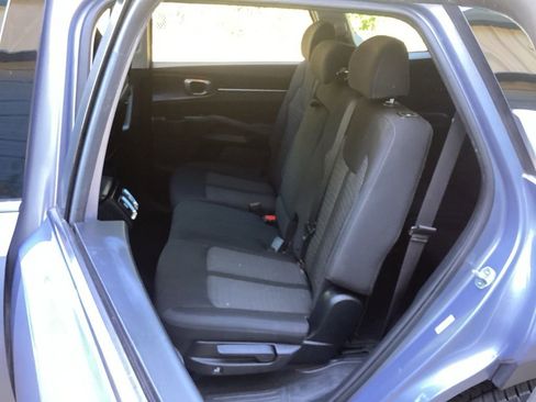Used 2022 Kia Sorento LX FWD image 41