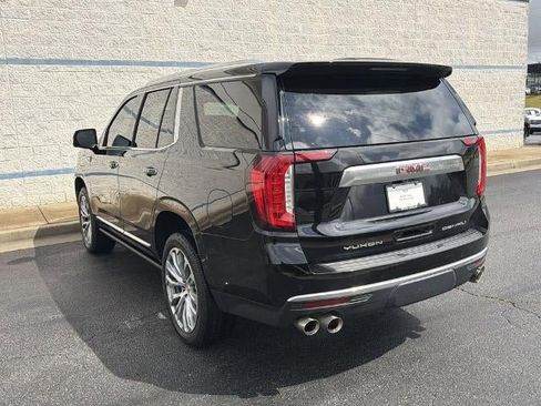 Used 2021 GMC Yukon Denali w/ Denali Premium Package AWD/4WD image 10