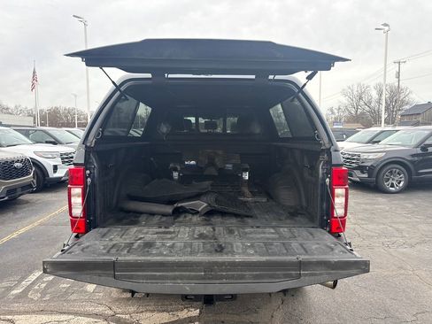 Used 2021 Ford F250 XLT w/ XLT Premium Package image 11