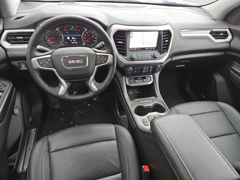 Used 2023 GMC Acadia SLT w/ Elevation Edition image 12