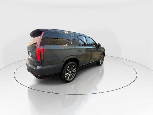 Used 2025 Cadillac Escalade Sport AWD/4WD image 8