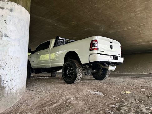 New 2024 RAM 3500 Laramie w/ Night Edition image 12