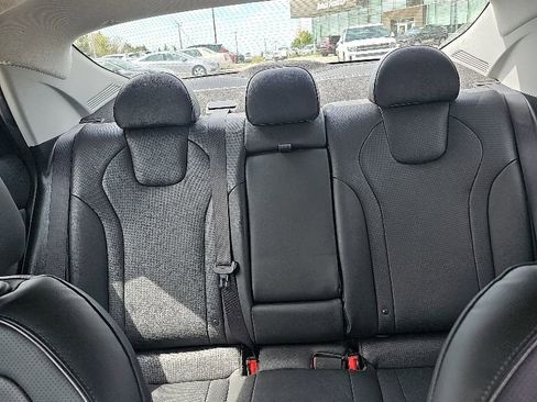 Certified 2023 Hyundai Elantra Limited FWD image 26