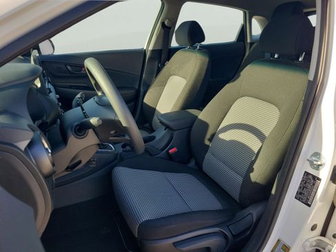 Certified 2023 Hyundai Kona SE w/ Cargo Package image 16