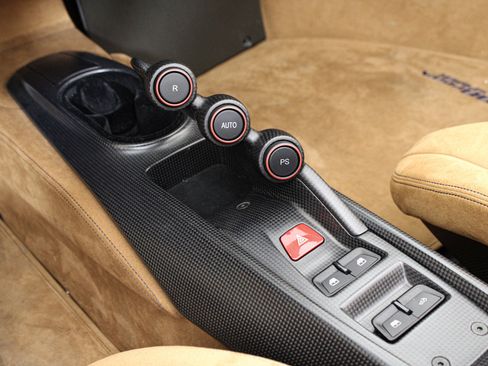 Certified 2020 Ferrari 488 Pista Spider RWD image 38
