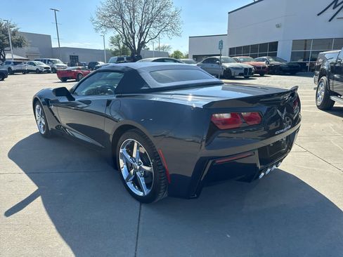 Used 2014 Chevrolet Corvette Stingray Convertible image 3