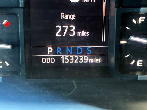 Used 2019 Toyota Tundra SR5 w/ SR5 Upgrade Package image 21