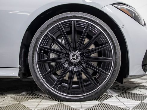 Used 2026 Mercedes-Benz CLE 450 4MATIC Cabriolet image 42