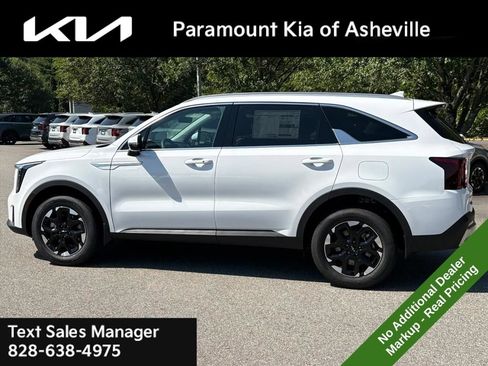 New 2026 Kia Sorento S AWD/4WD image 3